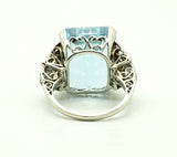 Platinring mit leuchtend blauem Aquamarin, um 1920