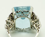 Platinring mit leuchtend blauem Aquamarin, um 1920