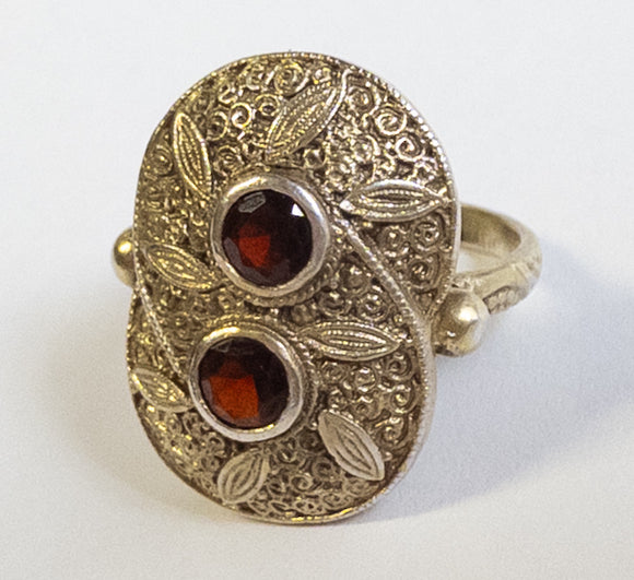 Silberring mit Granat, Entw. Theodor Fahrner, Mitte 20.Jhd.