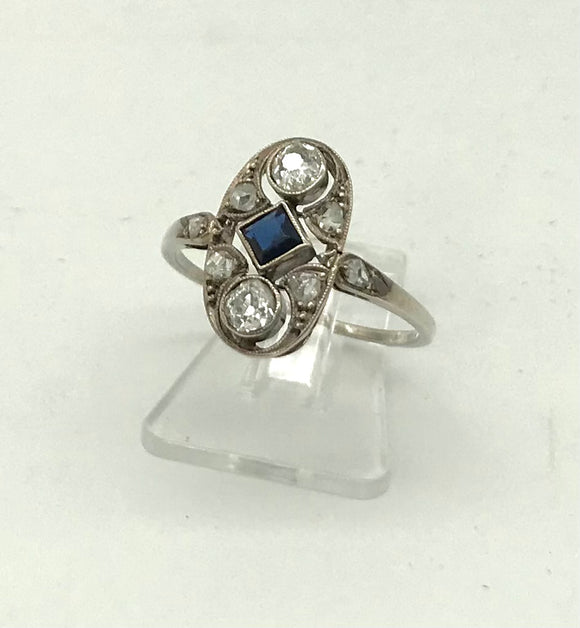 Art Deco Ring, Silber mit Diamanten und Saphir