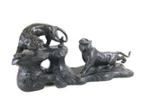 Tierplastik zweier Tiger nach japanischer Art, um 1930