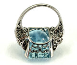 Platinring mit leuchtend blauem Aquamarin, um 1920