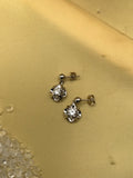 Ein Paar Ohrstecker mit Brillanten