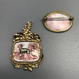 Anhänger mit Jagdmotiven, Gold/ Perlmutt