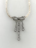 SchleifenCollier, Platin/ Diamanten und Perlen
