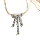 SchleifenCollier, Platin/ Diamanten und Perlen